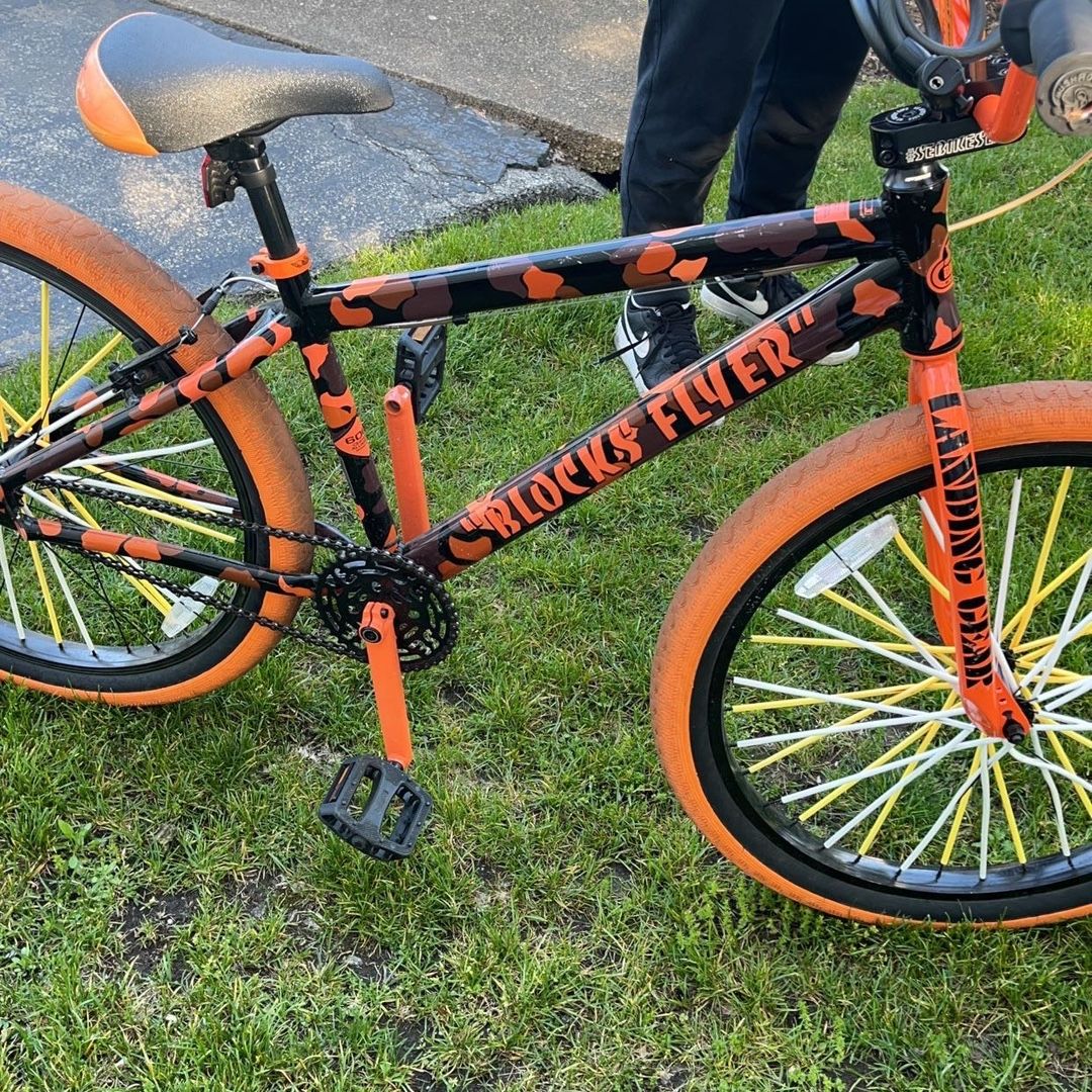 Blue Camo Blocks Flyer Se Bike With Maxxis 26 Inch for Sale in Reading, PA  - OfferUp