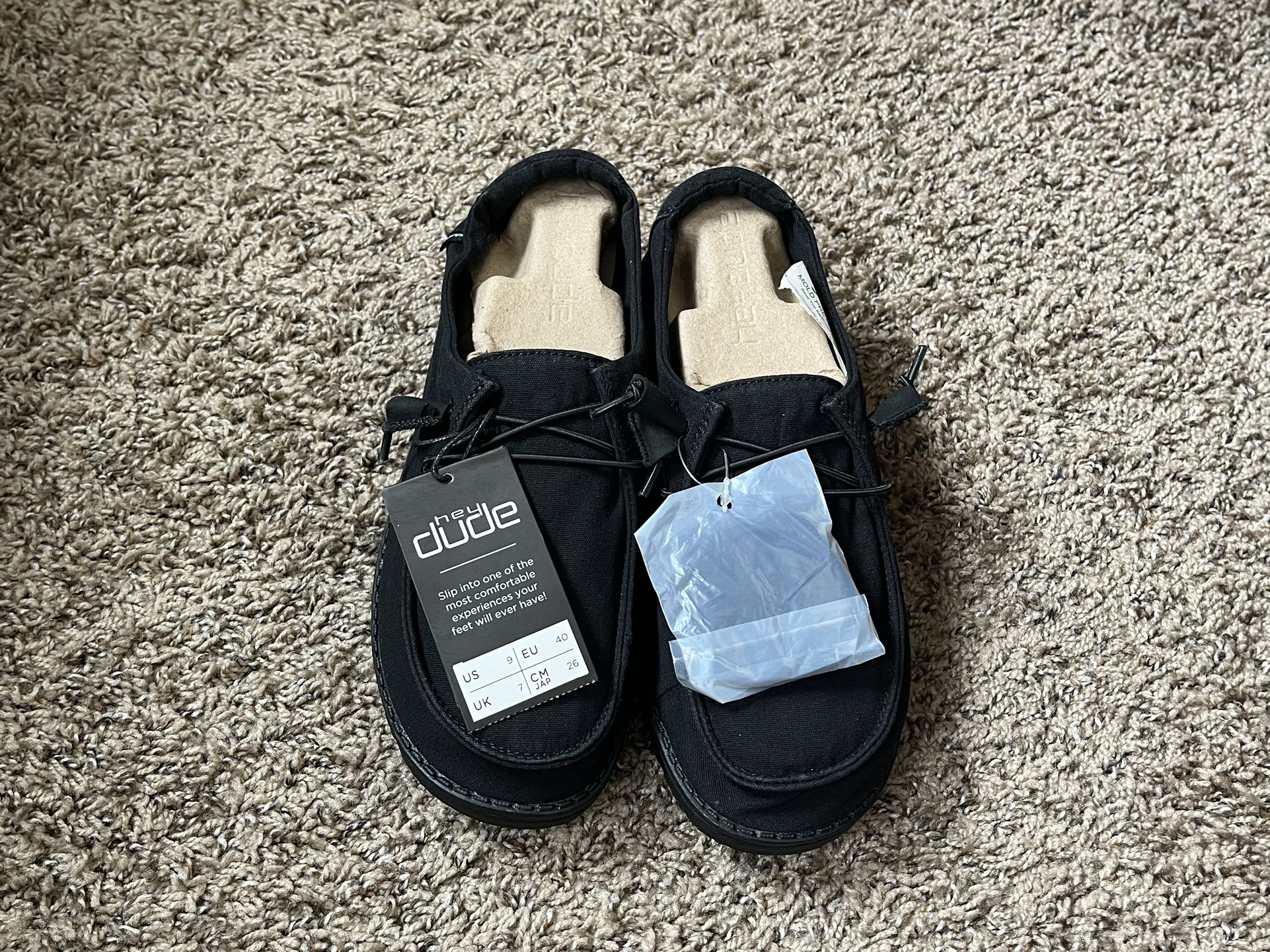 Brand New Hey Dudes!