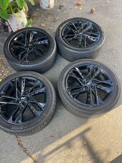 5X114.3 19X8J offset55 wheels with Michelin tires Hyundai KIA Toyota Honda