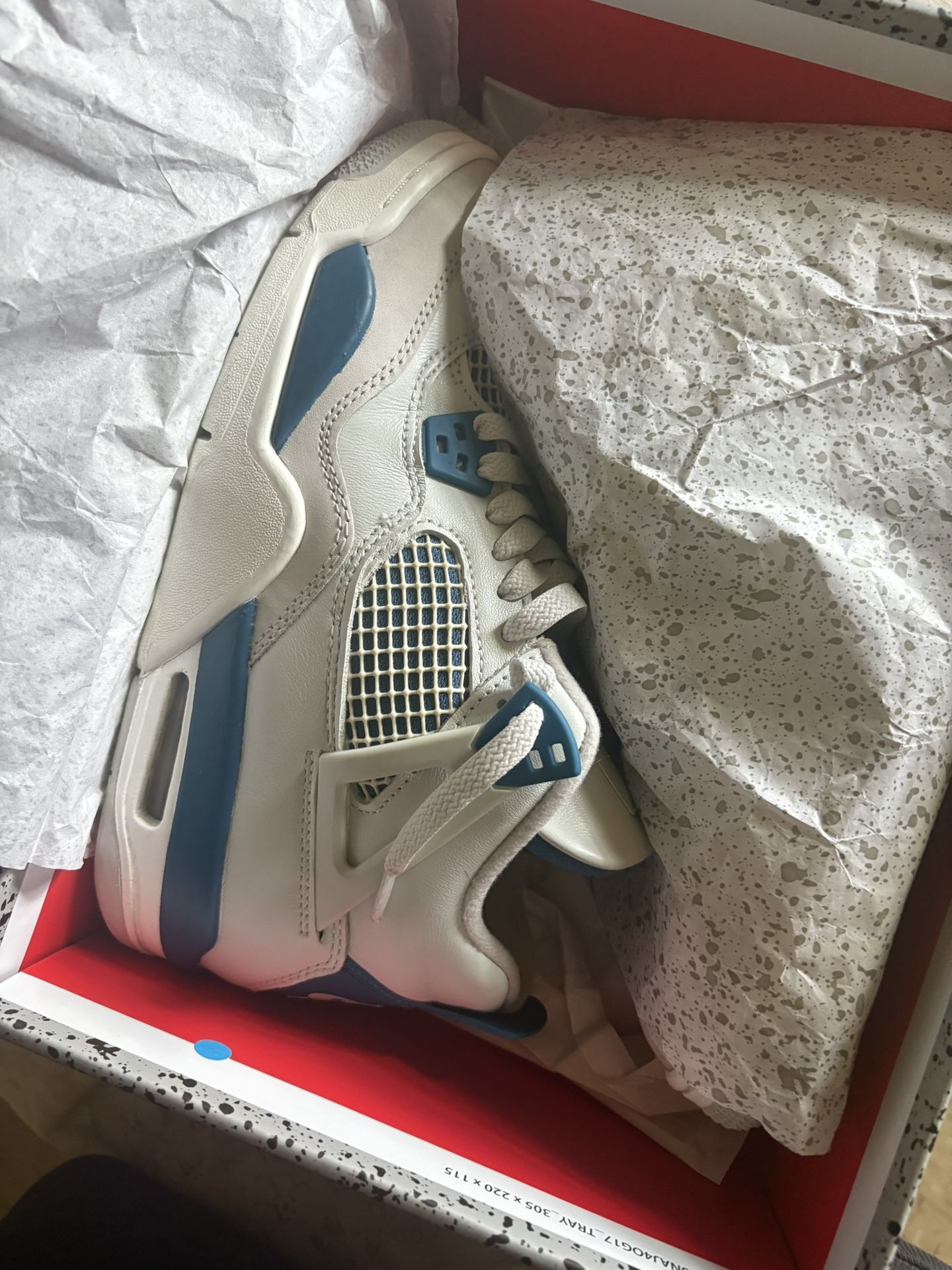 Jordan 4s