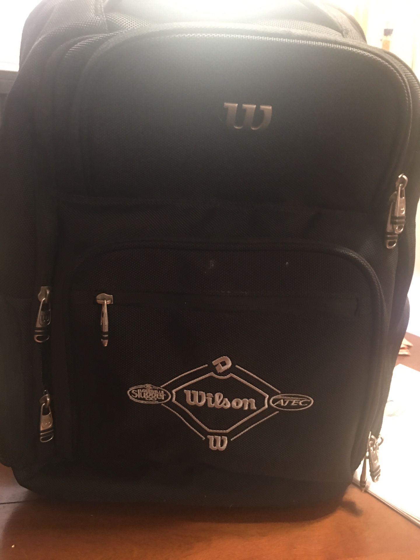 Wilsons Louisville slugger backpack for Sale in Chicago, IL - OfferUp