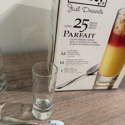 NIB Libbey Just Desserts 12 Count Parfait Glass Set with 12 mini spoons