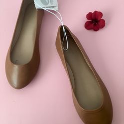 Ballet Flats , Size 6 1/2W