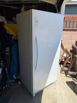 Frigidaire freezer