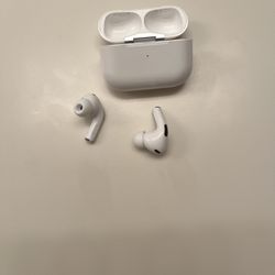 AirPod Pro 2nd Gen With Active Noise Cancellation Read Description 