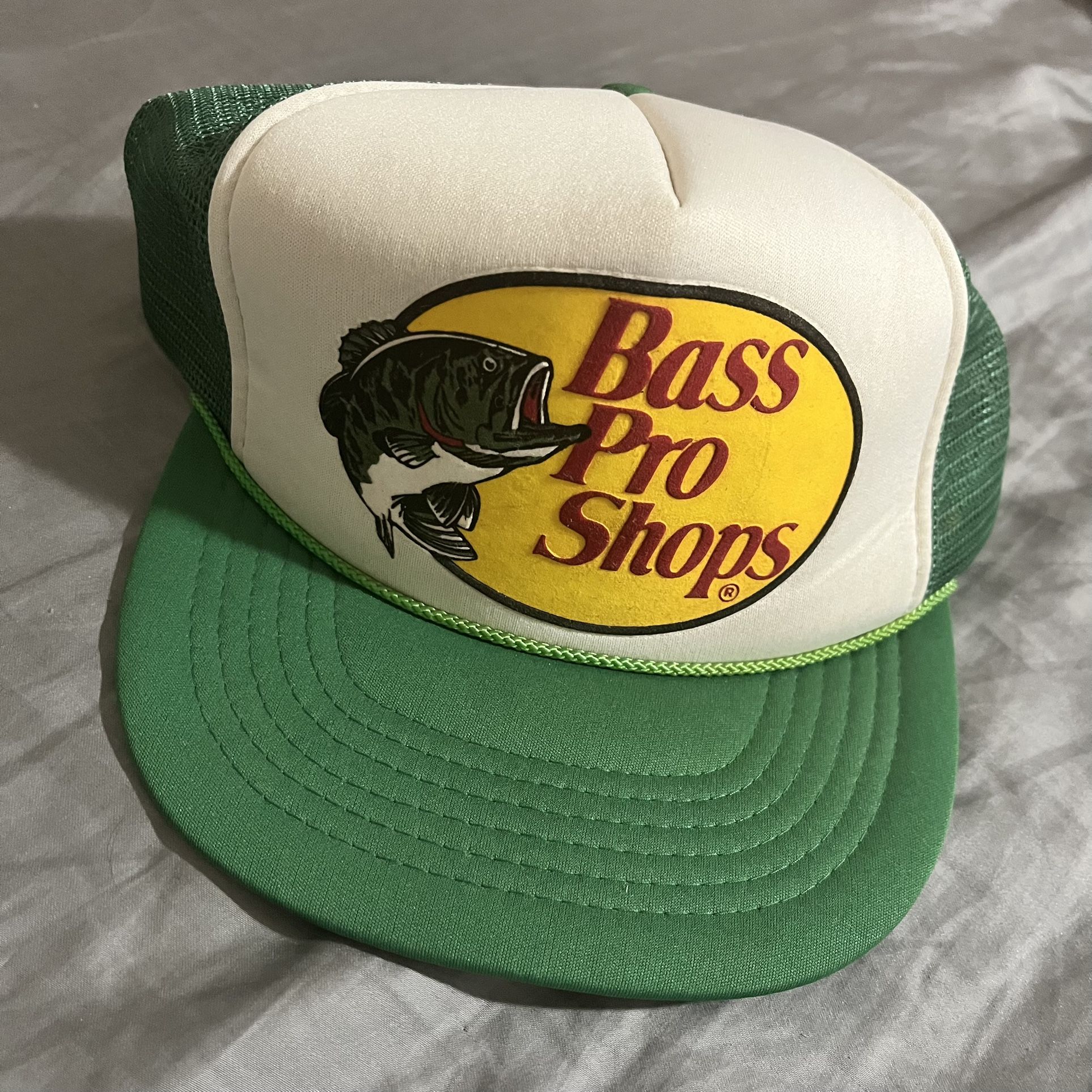Bass Pro Shops Retro Trucker Style hat NEW
