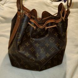 Vintage Authentic Name Brand Monogram Bucket Bag 