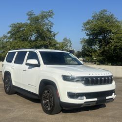 2022 Jeep Wagoneer
