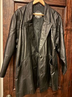 Women’s leather jacket