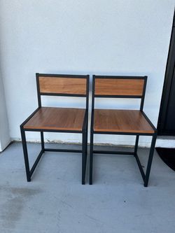 2 desk chair