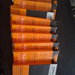 iPhone 12 case with 2 screen protectors 