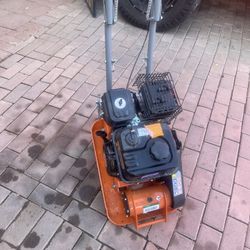 Yardmax 2500 2024 lb plate compactor