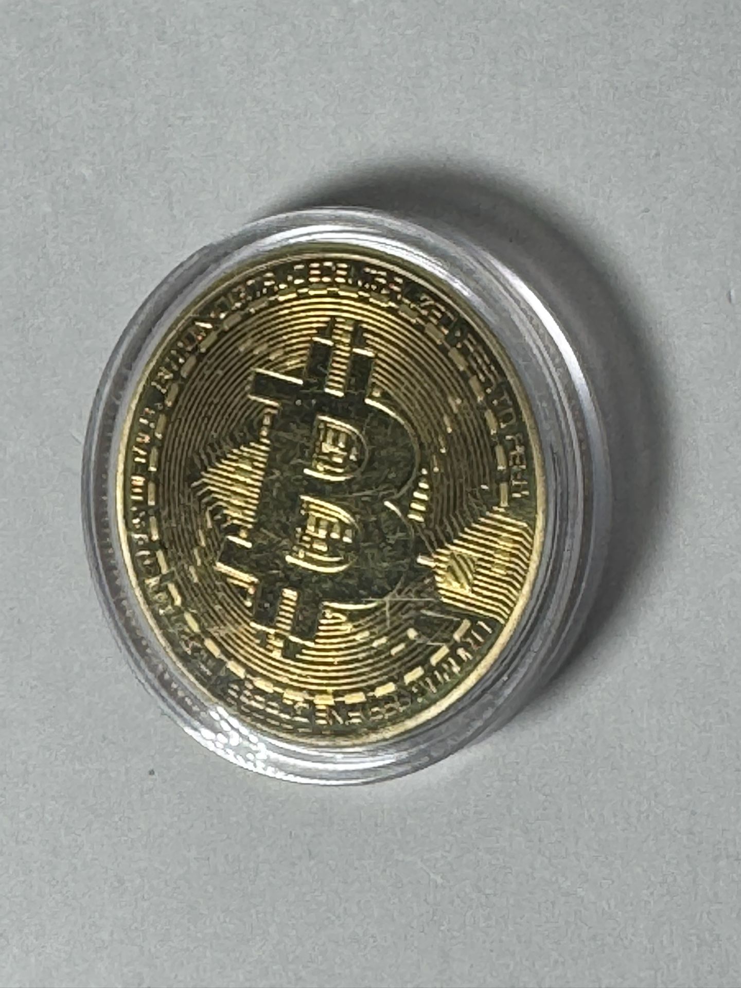 Pre Owned Good Bitcoin Gold Coin In Clear Case