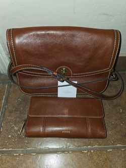 Fossil purse with wallet