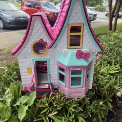 Hello kitty Doll House for Sale