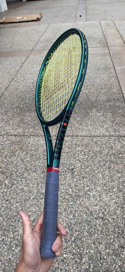 Wilson blade v9