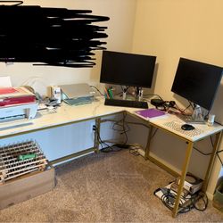Work Desk And Chair 
