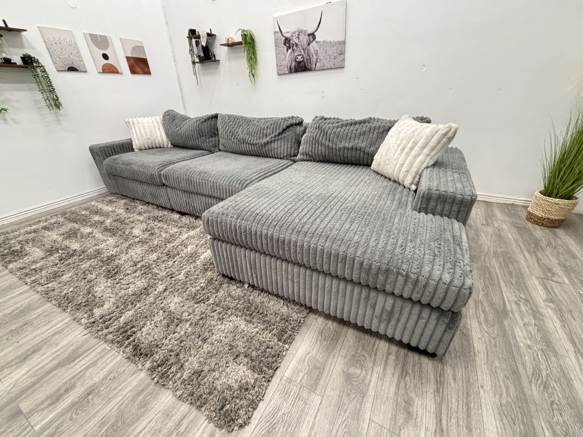 Sectional Couch - Free Delivery