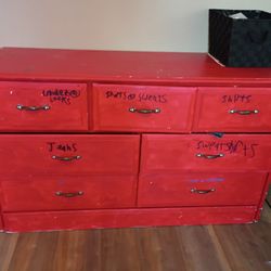 7 Drawer Dresser 