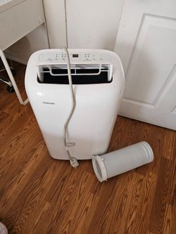 AC PORTABLE TOSHIBA 6000 BTU OPEN BOX NEW HOSE,WINDOW KIT,WORKS GREAT YOU CAN TEST IT BEFORE PURCHASE FOR ANY QUESTION TEXT ME PLEASE HABLO ESPAÑOL TH