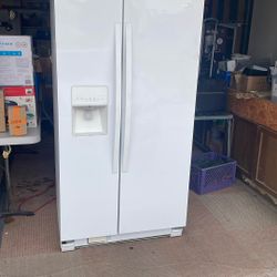Whirlpool Refrigerator