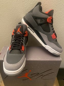 Nike Air Jordan 4 Retro