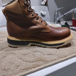Quality Work Boots**Bota de Trabajo de Calidad