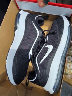 Nike Air Max AP Black White