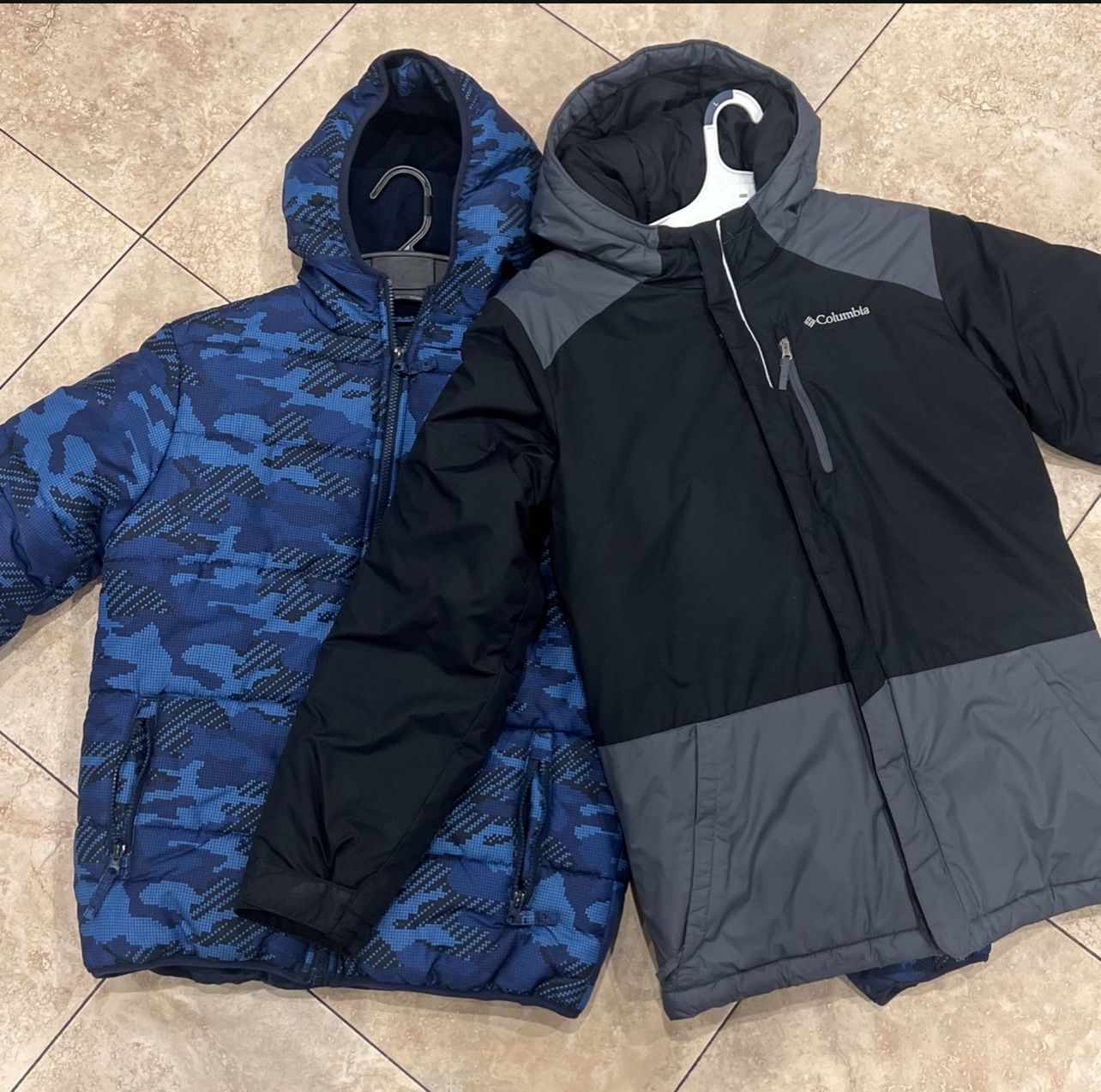 Boy’s Raincoats/ Size 14/16 