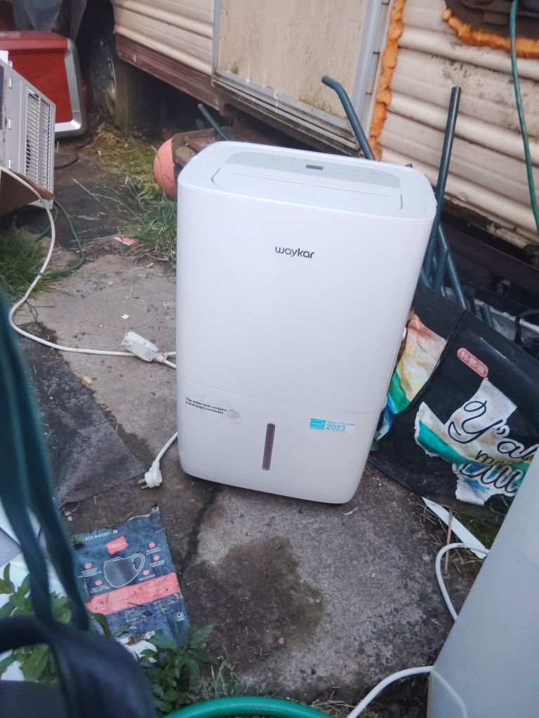 AC