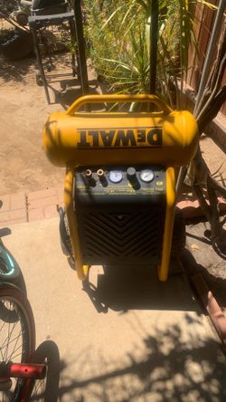 Dewalt Compressor