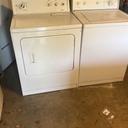 Kenmore Washer And Dryer In Excellent Condition