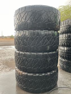 LT33X12.50R20        Set of 4      Nitto brand