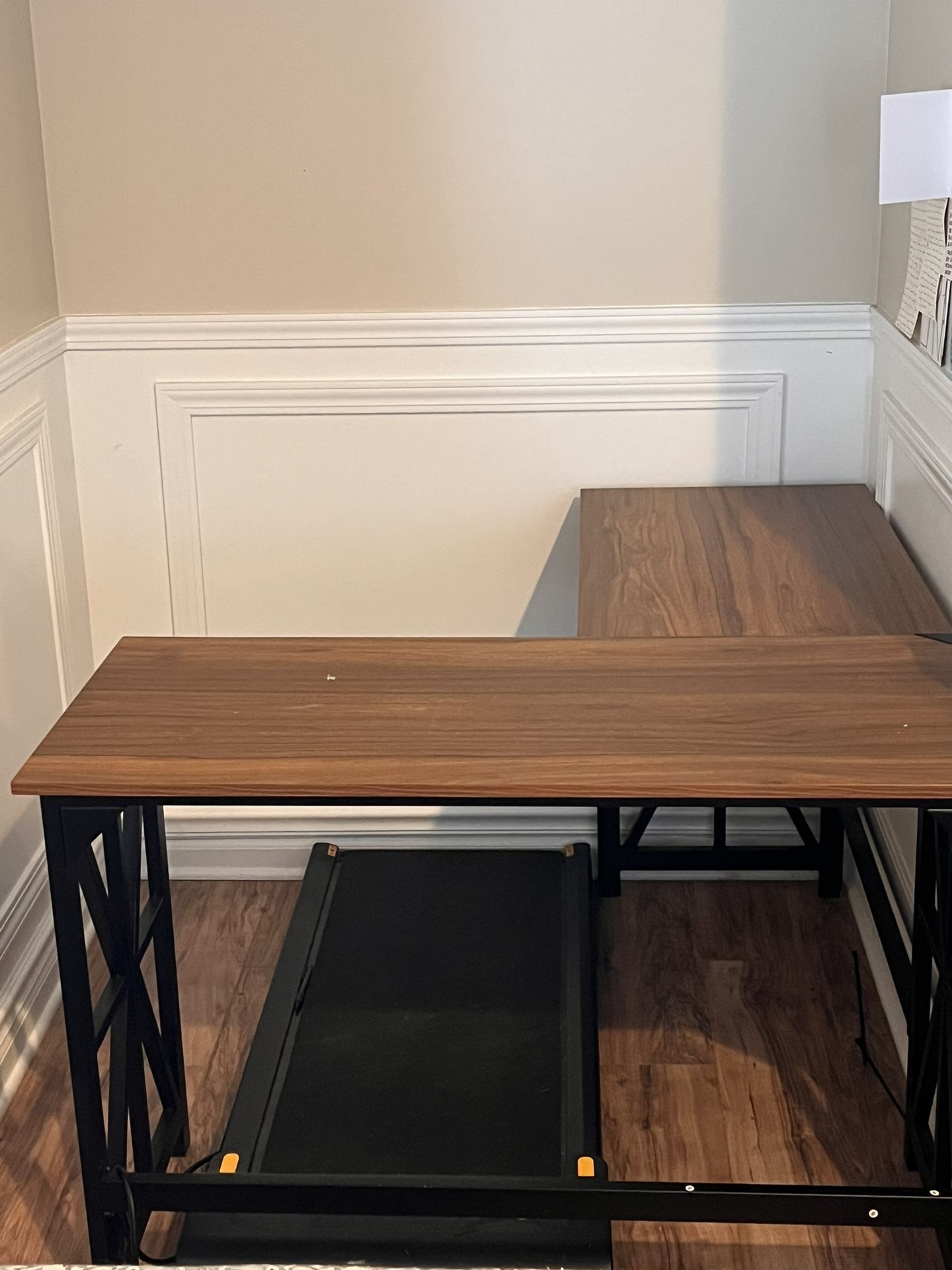 Desk & Walking Pad