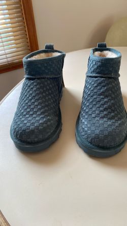 *New*Women’s Bearpaw Slippers Sz 9.5 *New*