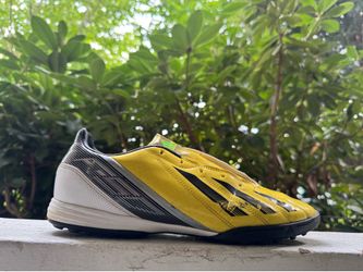 Adidas f50 indoor boots