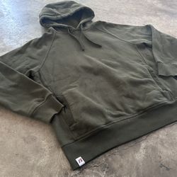 Vintage Russel Athletic Men’s Green Hoodie