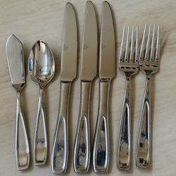 7pc Mikasa Natasha Flatware Stainless 18/10 Glossy Outline Teaspoon Forks Knives
