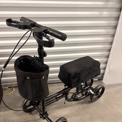 Knee scooter with soft plush cushion