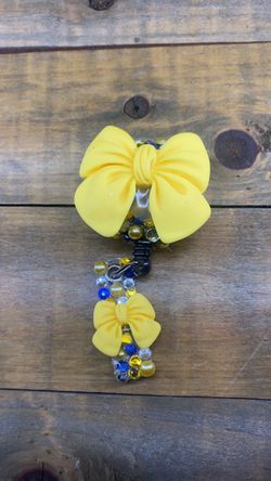 Bow Badge Reel with ID Clip