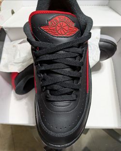 air Jordan 2's low