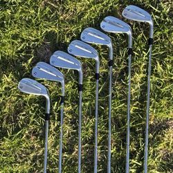 TaylorMade P790 Iron Set 4–PW