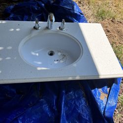 Bathroom Quartz Vanity Top