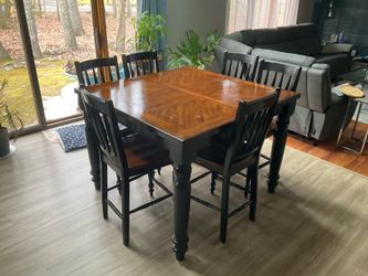 Dining set high top 8 chairs