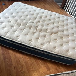 Queen Mattress – $30 – Must Pick Up Today