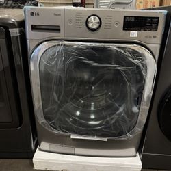 LG Washer. 🚚WE DELIVER🚚