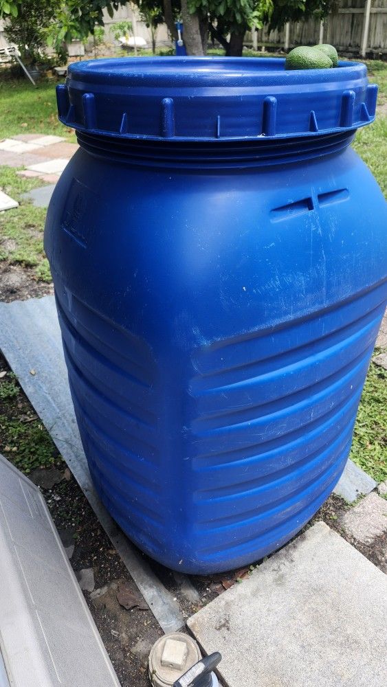 Heavy Duty Barrel Screw Lid $ 60 Dollars