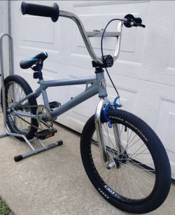 1991 GT FLY 20" BMX BIKE