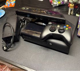 Xbox 360 with controller,power cord, kinect