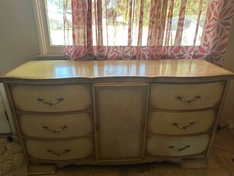 Dresser - Pickup only